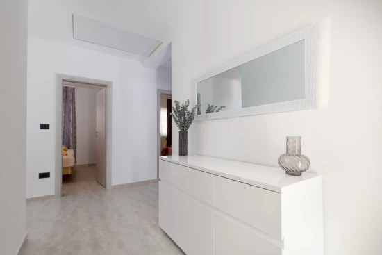 Domek Istrie - Tinjan IS 8095 N1