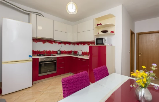 Apartmán Střední Dalmácie - Dugi Rat DA 17372 N1