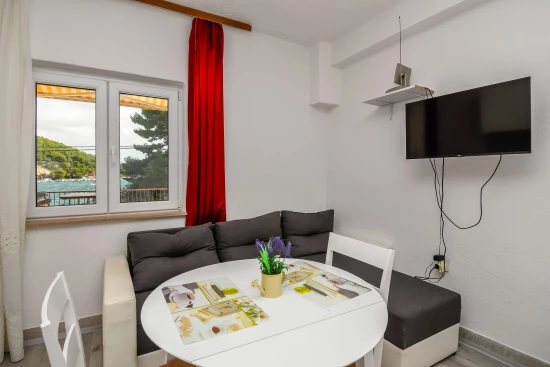 Apartmán Střední Dalmácie - Marina DA 17373 N3