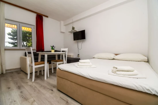 Apartmán Střední Dalmácie - Marina DA 17373 N3