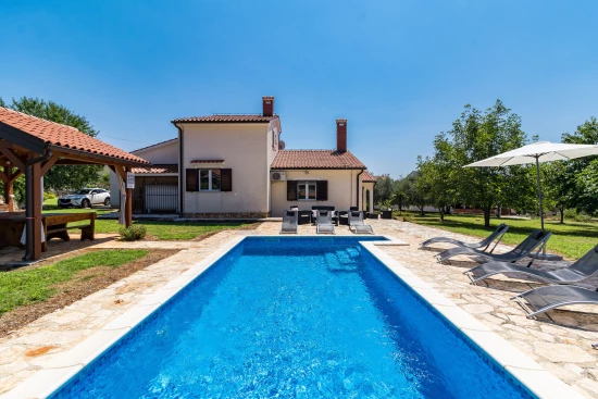 Vila Istrie - Vabriga IS 8096 N1