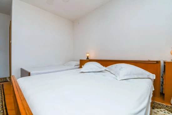 Apartmán Střední Dalmácie - Tučepi DA 17379 N1