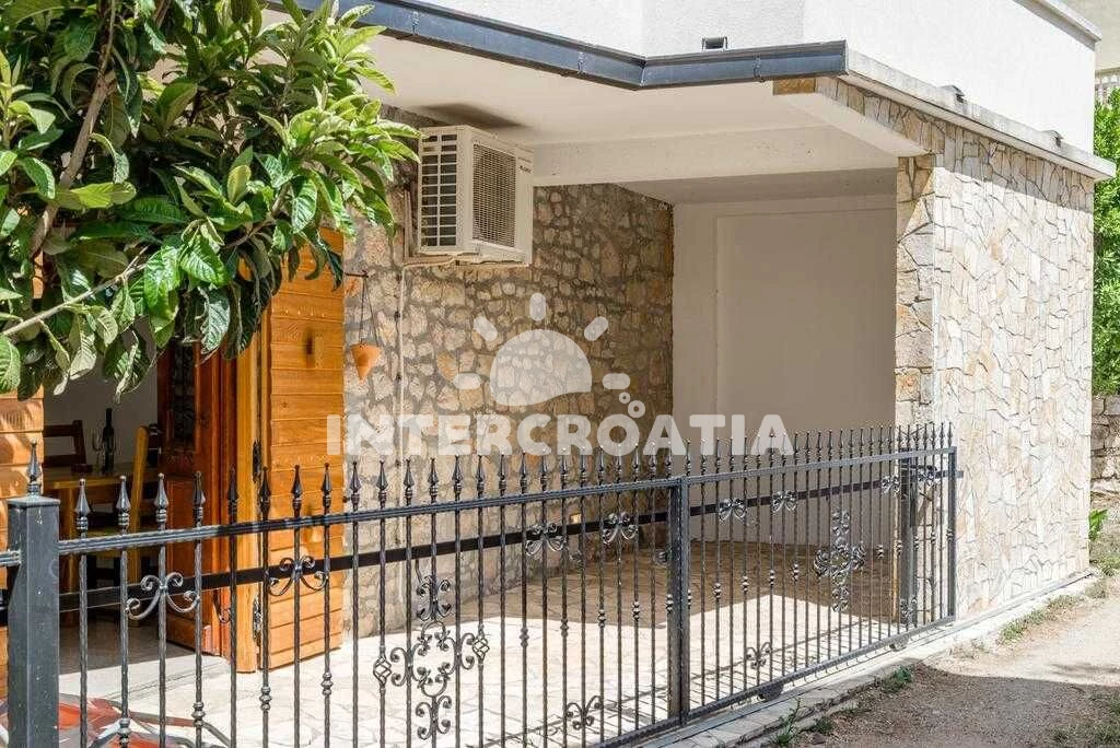 Apartmán Severní Dalmácie - Tribunj (Vodice) DA 17382 N1