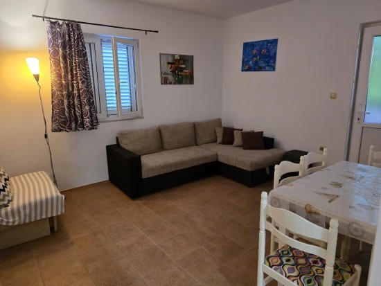 Apartmán Střední Dalmácie - Okrug Gornji DA 17388 N1