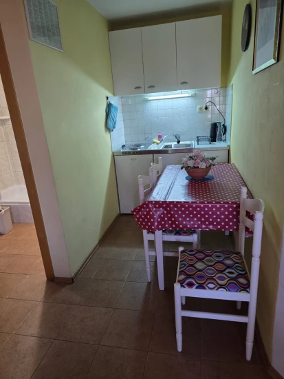 Apartmán Střední Dalmácie - Okrug Gornji DA 17388 N5
