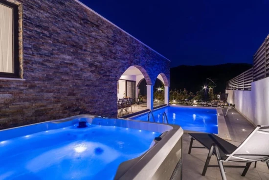 Vila Střední Dalmácie - Omiš DA 17394 N1