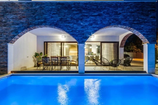 Vila Střední Dalmácie - Omiš DA 17394 N1