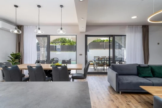 Vila Střední Dalmácie - Omiš DA 17394 N1