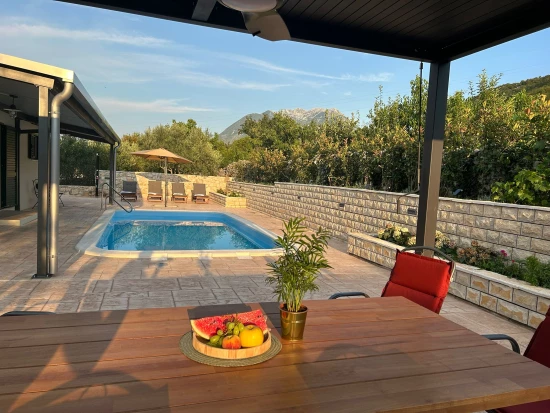 Domek Střední Dalmácie - Zadvarje DA 17397 N1