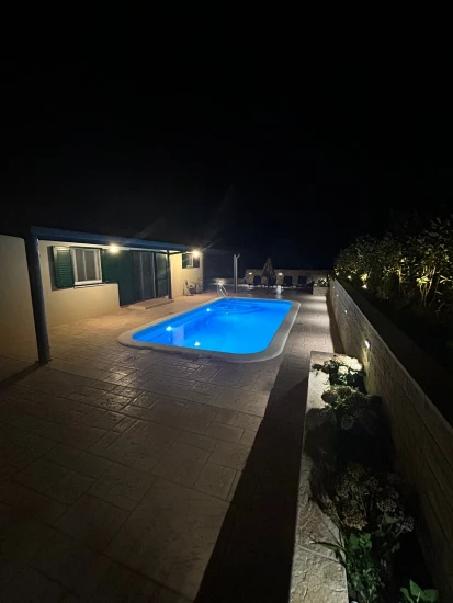 Domek Střední Dalmácie - Zadvarje DA 17397 N1