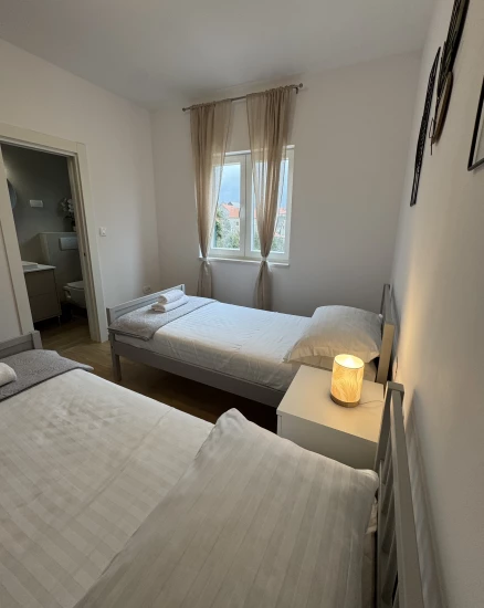 Domek Střední Dalmácie - Zadvarje DA 17397 N1