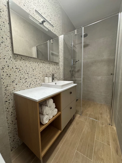 Domek Střední Dalmácie - Zadvarje DA 17397 N1