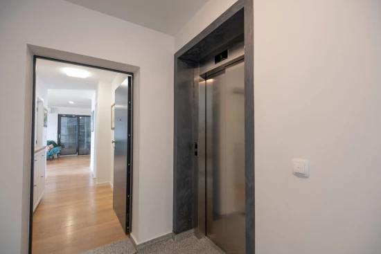 Apartmán Střední Dalmácie - Makarska DA 17400 N1