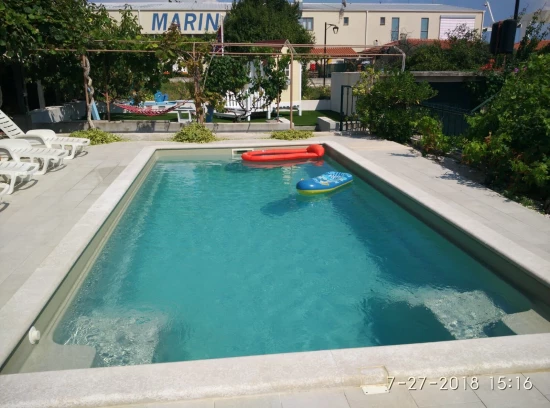 Apartmán Střední Dalmácie - Seget Donji DA 17402 N1