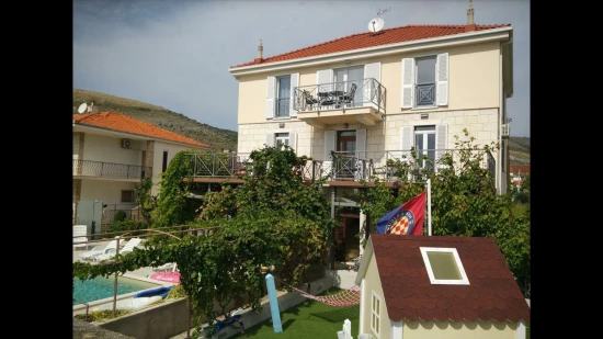 Apartmán Střední Dalmácie - Seget Donji DA 17402 N2