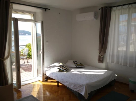 Apartmán Střední Dalmácie - Seget Donji DA 17402 N2