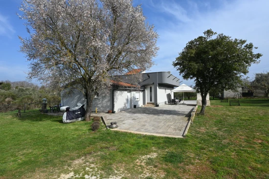 Domek Istrie - Pula IS 8102 N1