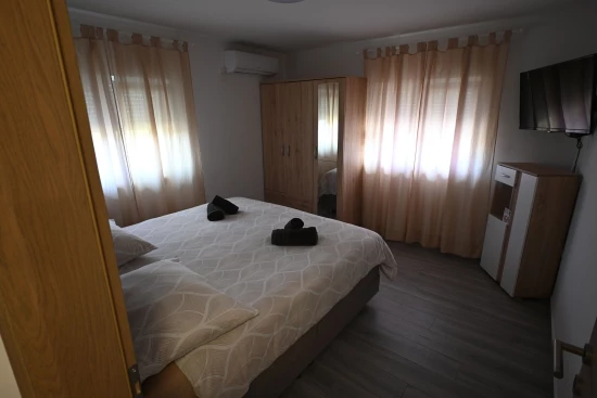 Domek Istrie - Pula IS 8102 N1