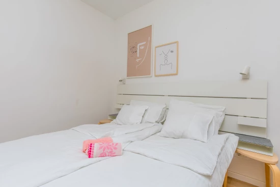 Apartmán Střední Dalmácie - Jesenice DA 17407 N1