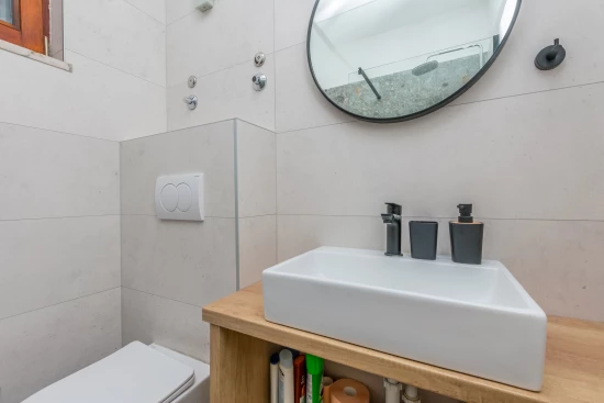 Apartmán Střední Dalmácie - Jesenice DA 17407 N1