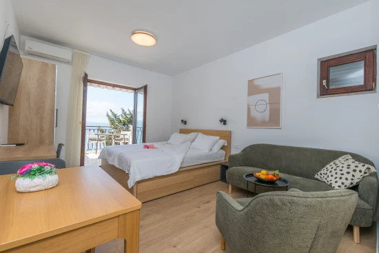 Apartmán Střední Dalmácie - Jesenice DA 17407 N3