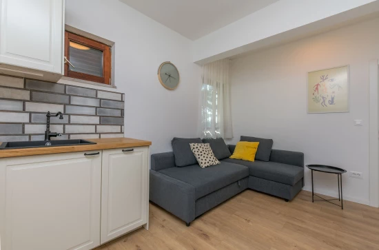 Apartmán Střední Dalmácie - Jesenice DA 17407 N4