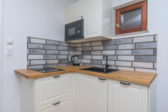 Apartmán Střední Dalmácie - Jesenice DA 17407 N4