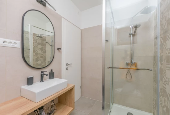 Apartmán Střední Dalmácie - Jesenice DA 17407 N4