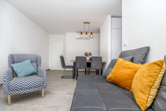 Apartmán Střední Dalmácie - Kaštela DA 17409 N1