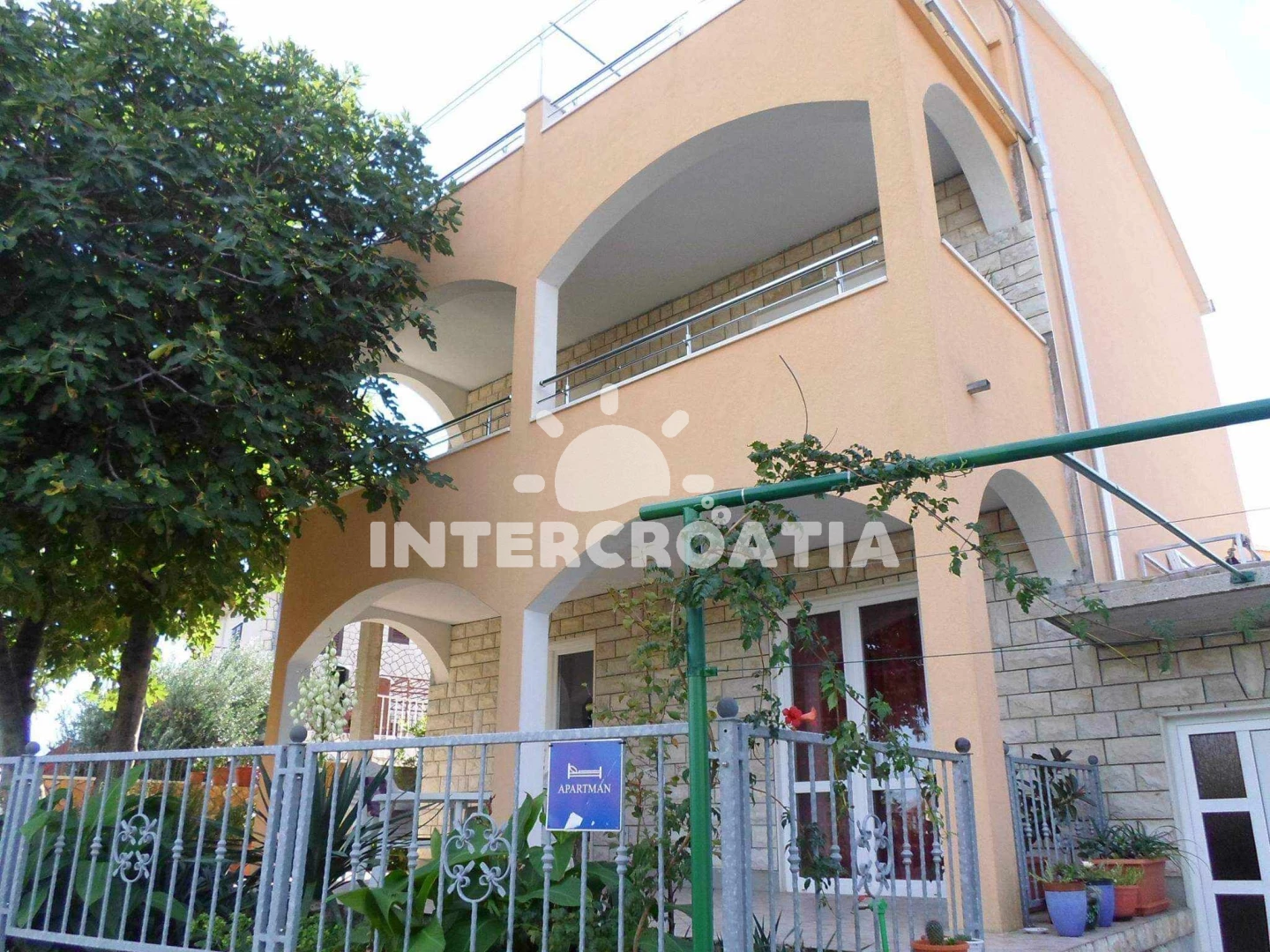 Apartmán Střední Dalmácie - Okrug Gornji DA 17417 N1