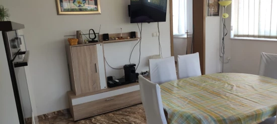 Apartmán Střední Dalmácie - Kaštela DA 17420 N1
