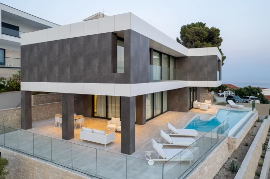 Vila Střední Dalmácie - Baška Voda DA 17423 N1