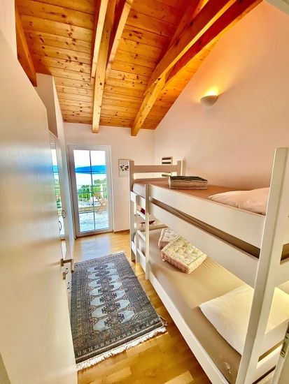 Vila Kvarner - Sveta Jelena KV 10326 N1