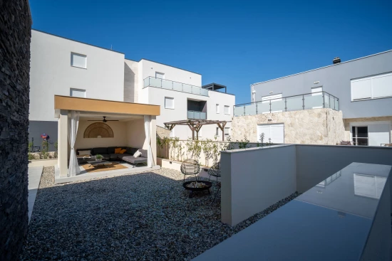 Vila Severní Dalmácie - Privlaka DA 17440 N1