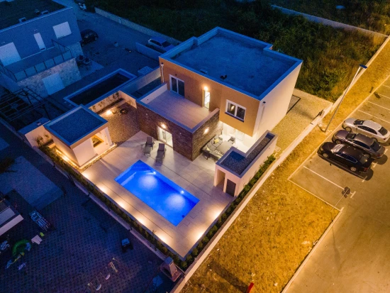Vila Severní Dalmácie - Privlaka DA 17440 N1
