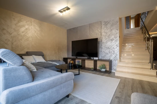 Vila Severní Dalmácie - Privlaka DA 17440 N1