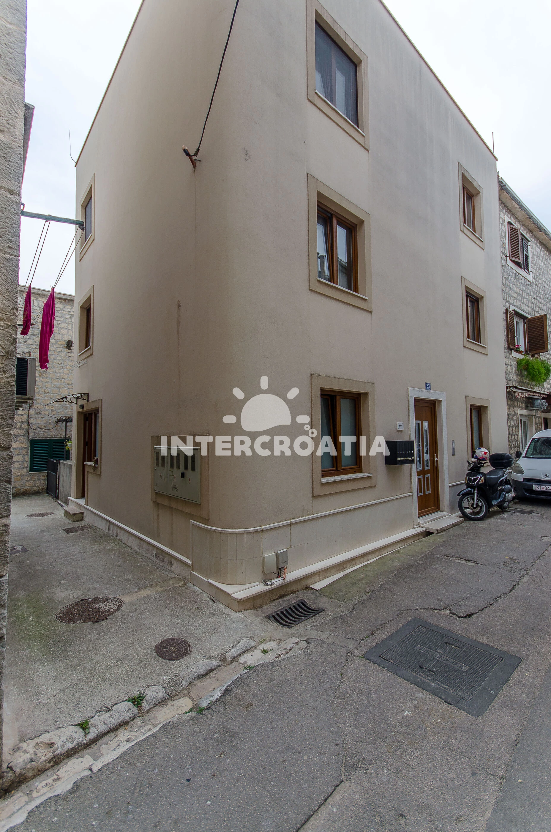 Apartmán Střední Dalmácie - Kaštela DA 17450 N1