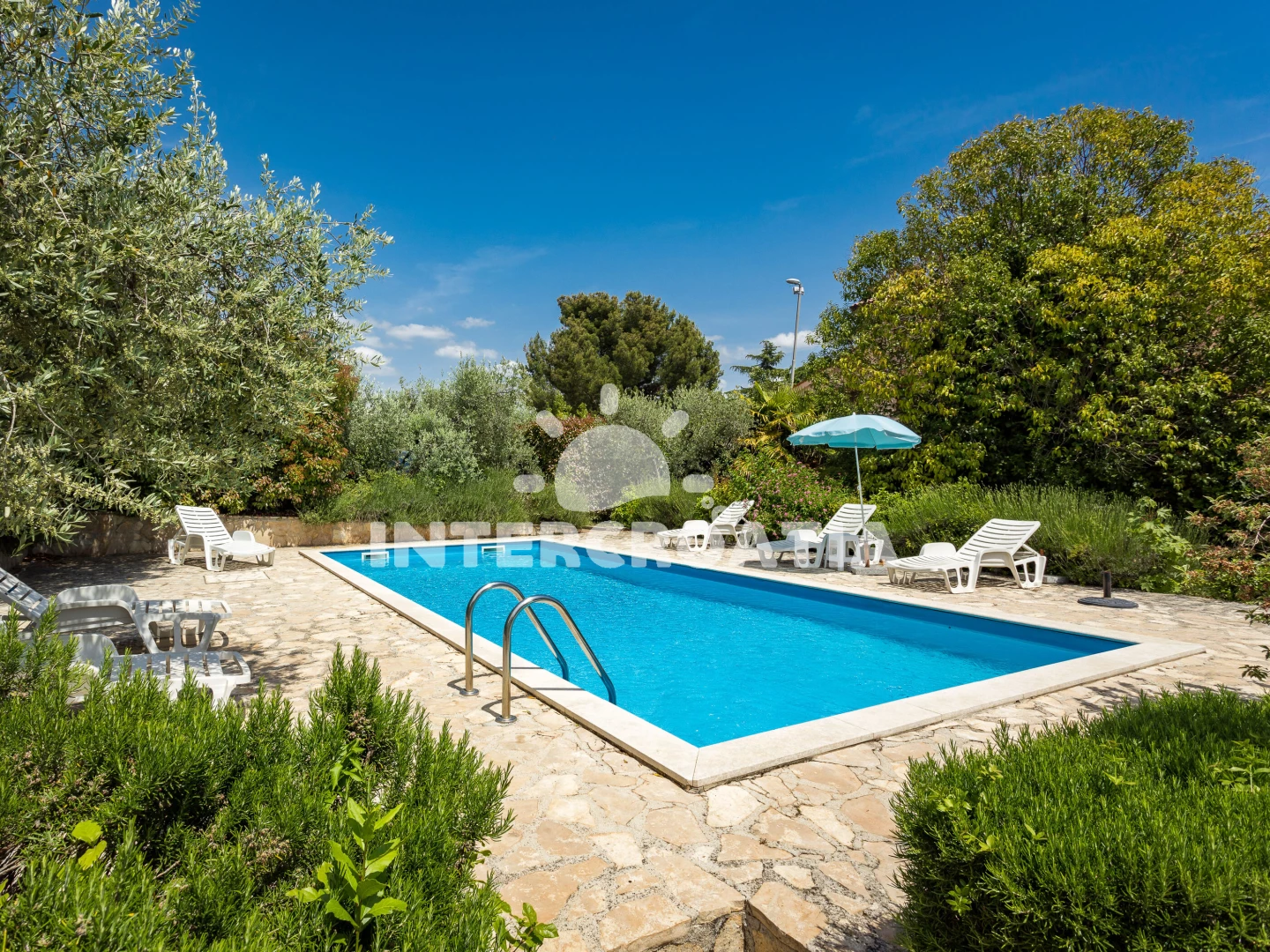 Apartmán IS 8113 N2