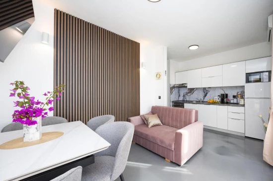 Apartmán Střední Dalmácie - Okrug Gornji DA 17457 N1