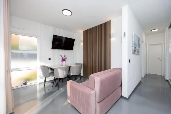Apartmán Střední Dalmácie - Okrug Gornji DA 17457 N1