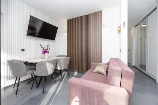 Apartmán Střední Dalmácie - Okrug Gornji DA 17457 N1