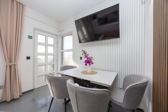Apartmán Střední Dalmácie - Okrug Gornji DA 17457 N1
