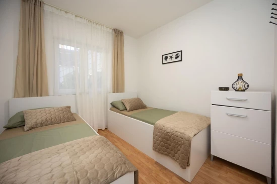 Apartmán Střední Dalmácie - Okrug Gornji DA 17457 N1