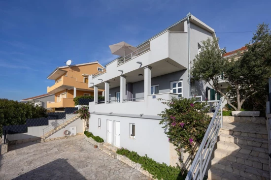 Apartmán Střední Dalmácie - Okrug Gornji DA 17457 N2