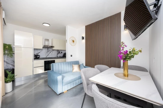 Apartmán Střední Dalmácie - Okrug Gornji DA 17457 N2