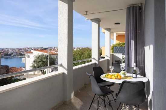 Apartmán Střední Dalmácie - Okrug Gornji DA 17457 N2