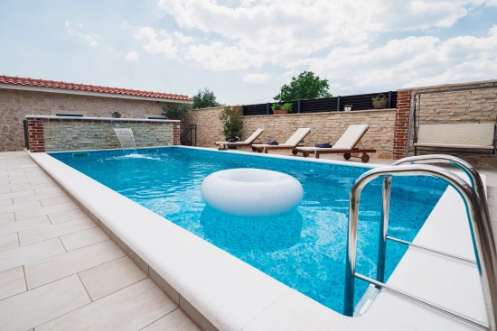 Vila Střední Dalmácie - Šestanovac DA 17458 N1