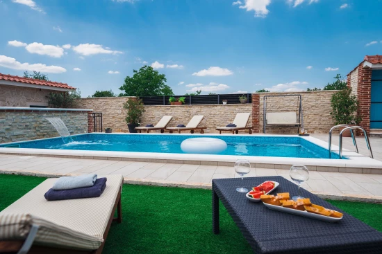 Vila Střední Dalmácie - Šestanovac DA 17458 N1