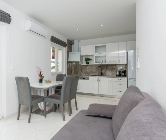 Apartmán Střední Dalmácie - Omiš DA 17466 N1