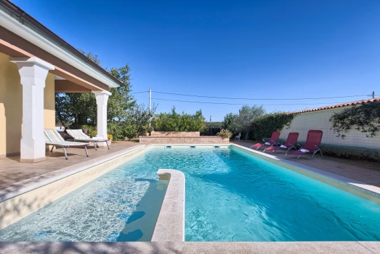 Vila Istrie - Vodnjan (Pula) IS 8115 N1